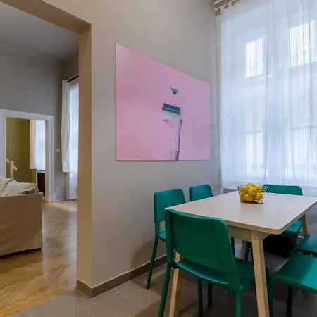 Boldo Apartment *